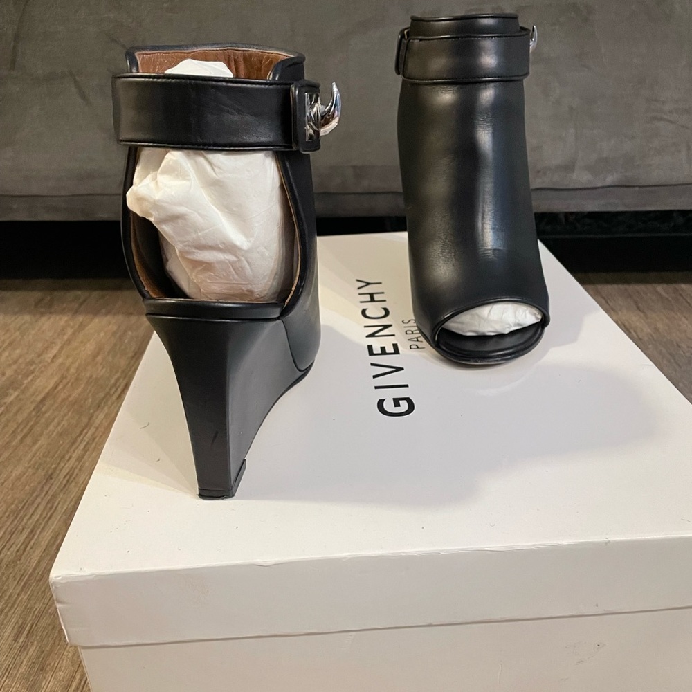 Like New Givenchy Shark Mule Bootie - image 5